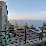 Ioli Breathtaking View & Sunset Áyios Nikítas
