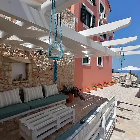 Ioli Breathtaking View & Sunset Villa